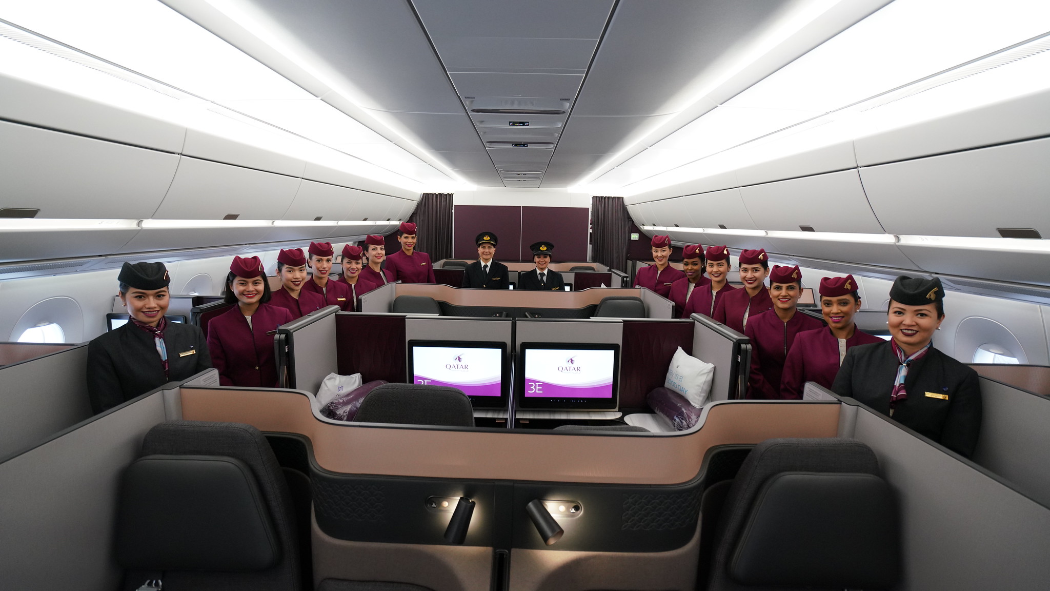 Qatar airways фото