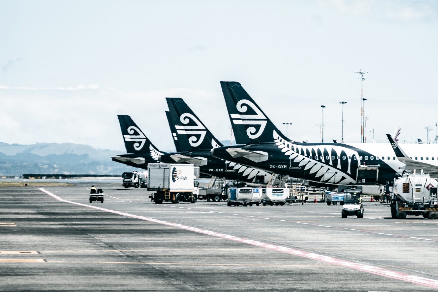 air new zealand auckland airport contact