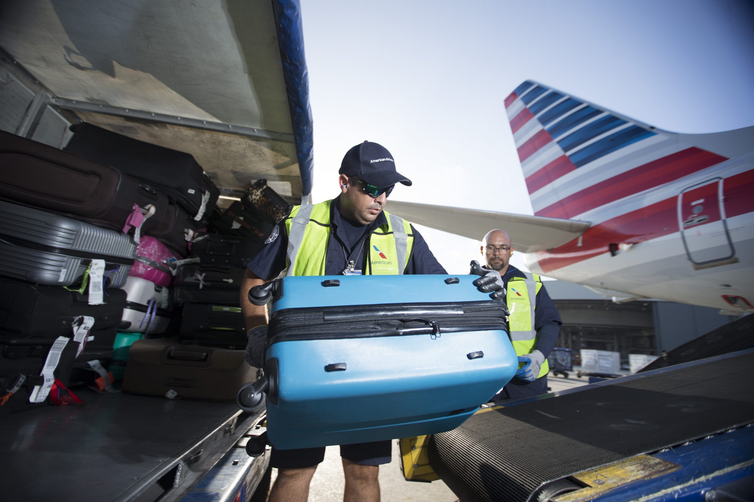 American airlines bag fee online