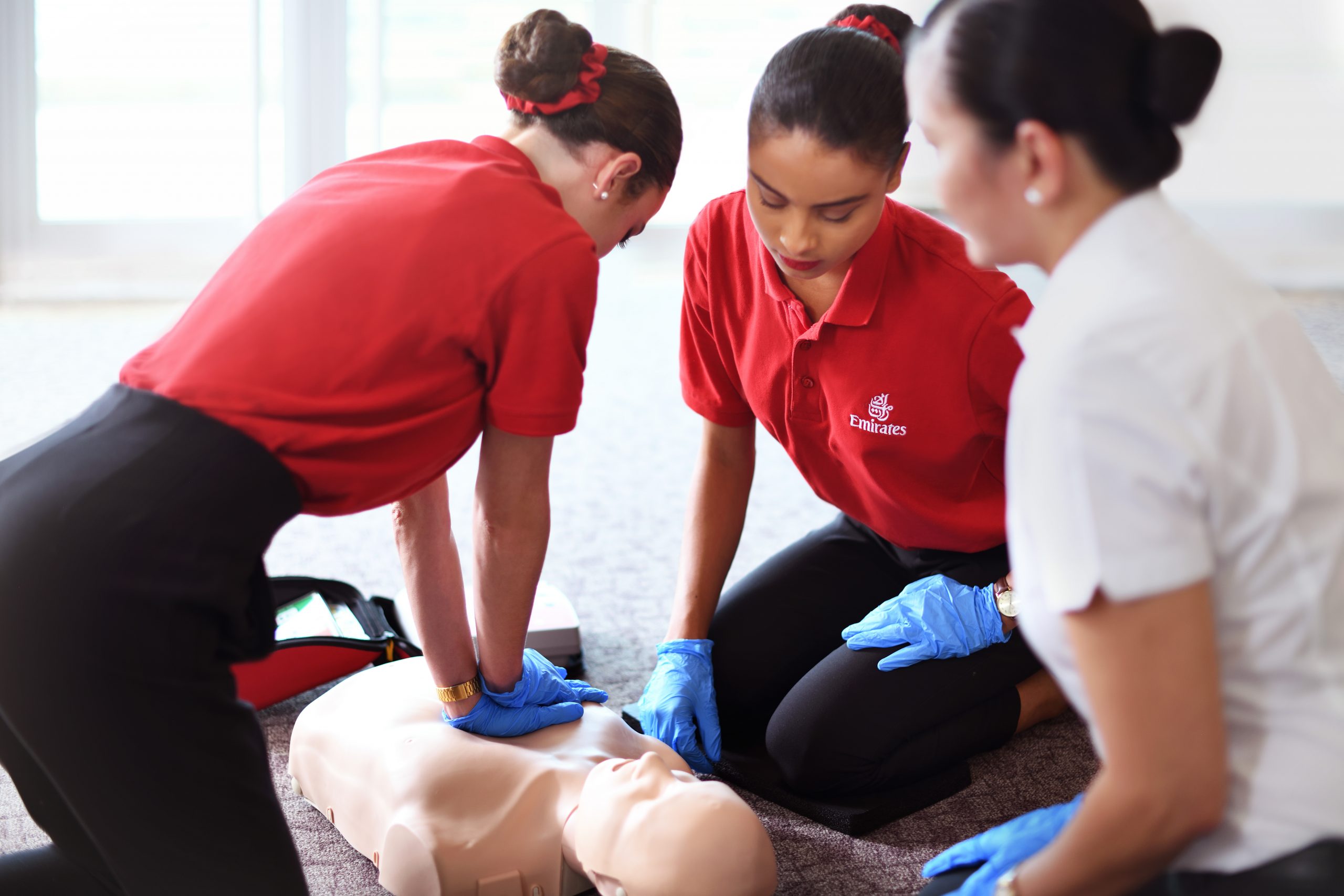 CPR Training for Pilots and Flight Attendants