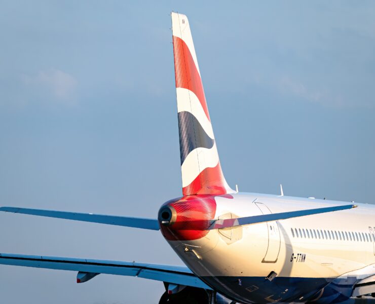 the tail of an airplane